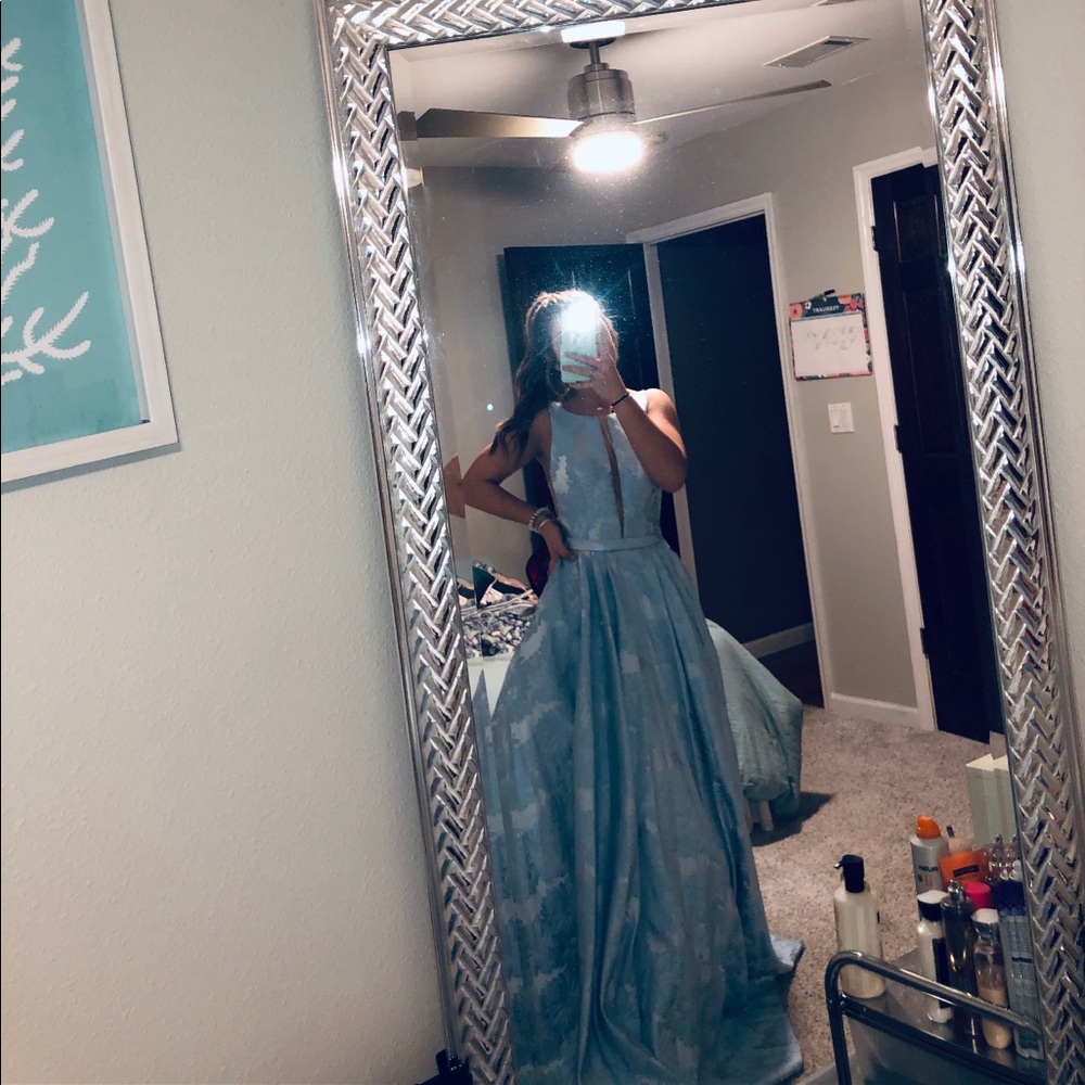 Sherri Hill prom dress